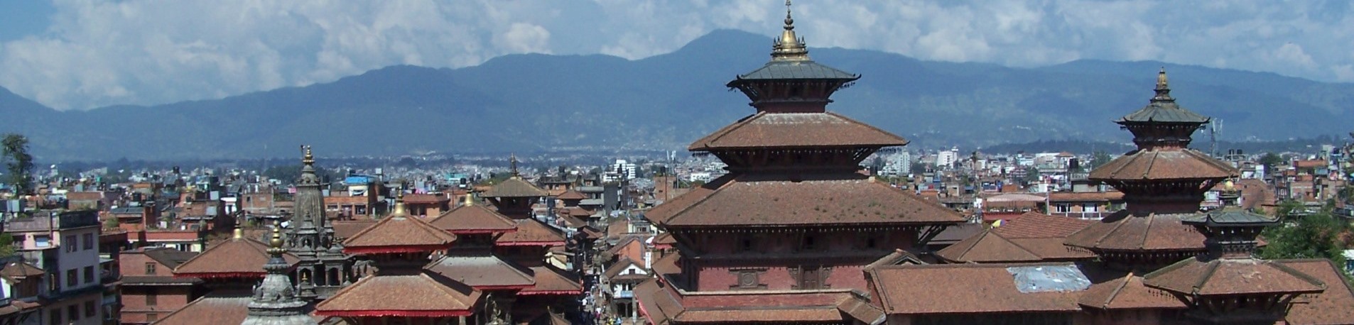 ein toller Blick über die 3. Königstadt Bhaktapur mit Taumadi Tole (Platz)